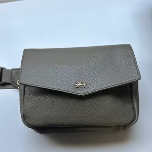 Freshly Picked Olive Leather Crossbody Bag
